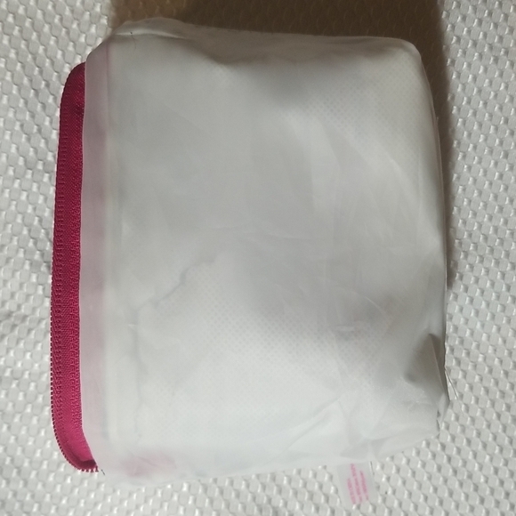 TOO FACED BLUE & WHITE STRIOED COSMETIC CASE - Picture 7 of 7